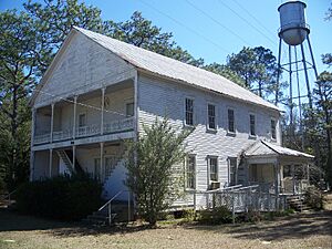 Gretna FL School House and watertower01