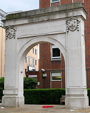 Northern Side of the War Memorial, Guy's Hospital (cropped)
