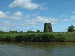 Old Hall Drainage Mill - geograph.org.uk - 48112.jpg
