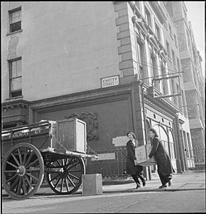 Van Girl- Horse and Cart Deliveries For the London, Midland and Scottish Railway, London, England, 1943 D16845