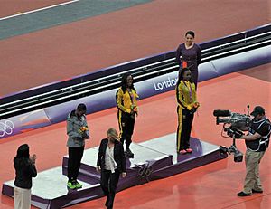 2012 Olympics Womens 100 m medal ceremony (2)