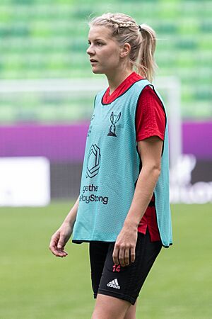 2019-05-17 Fußball, Frauen, UEFA Women's Champions League, Olympique Lyonnais - FC Barcelona StP 0706 LR10 by Stepro