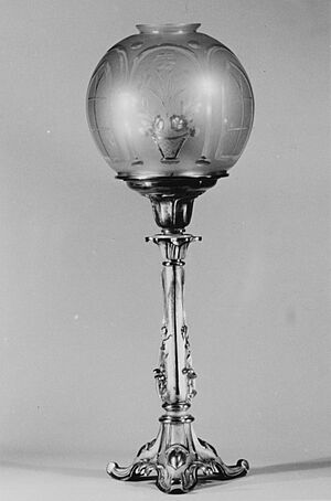 Astral Lamp MET 189873