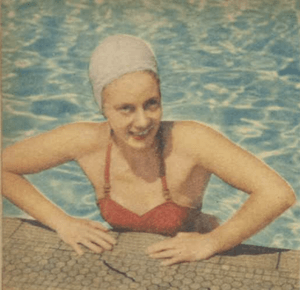 Barbara McAulay 1952.png