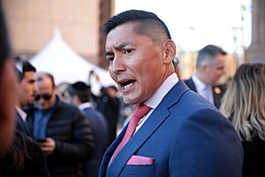 Carlyle Begay (45746776065)