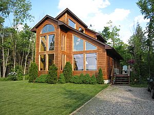 Contemporary Paudash Cottage