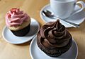 Cupcakes, chocolate and strawberry flavour