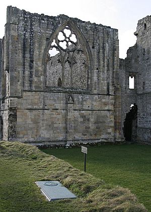 Easby Abbey - geograph.org.uk - 1179463