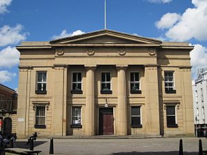 Former Town Hall, Salford - geograph.org.uk - 1415163
