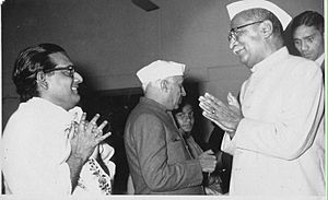 Hemanta Mukherjee with Rajendra Prasad and Jwaharlal Nehru, 1950