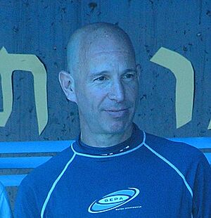 Loni hertz