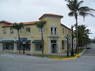 PB FL Daily News Bldg06