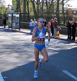 Paula Radcliffe London marathon 2005 crop