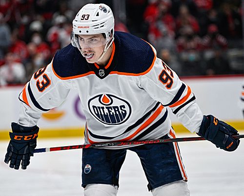 Edmonton Oilers star Ryan Nugent-Hopkins and wife welcome first baby:  'Precious angel