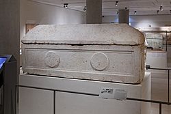 Sarcophagus Louvre AO5029 n01