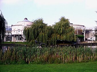 The Dome Leisure Centre, Doncaster - geograph.org.uk - 66399.jpg