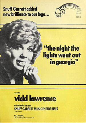 The Night the Lights Went Out in Georgia - Cash Box ad 1972