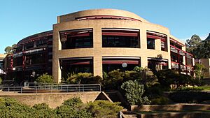 Uni of Wollongong McKinnon building