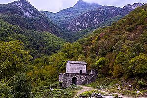 Եկեղեցի - տապանատուն Սբ. Աստվածածին (old version)