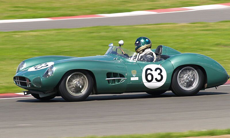 AM DBR1