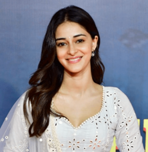 Ananya Panday grace the premiere of Merry Christmas (cropped).png