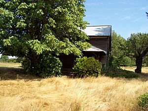 Angell-Brewster House Lebanon
