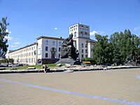 Belarus-Minsk-Yakub Kolas Square-2