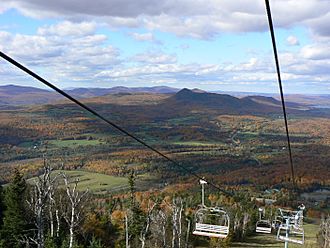 Chairlift at Owls head Quebec.JPG