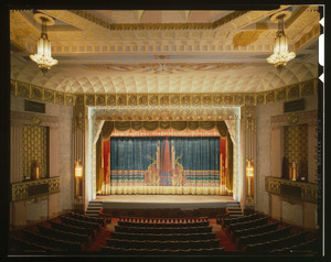 GENERAL VIEW OF THE INTERIOR OF THE THEATER SHOWING THE PROSCENIUM CURTAIN (ORIGINAL), BOXES, AND PART OF THE SEATING AREA. - Anaconda Historic District, Washoe Theater, HABS MONT,12-ANAC,1-B-13 (CT)