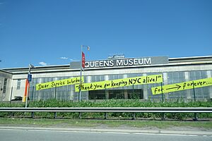 Grand Central Pkwy td (2021-06-16) 009 - Queens Museum