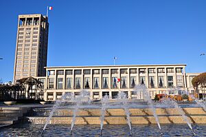 Le Havre, hôtel de ville.jpg