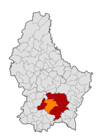 Map of Luxembourg with Luxembourg City highlighted in orange, and the canton in dark red