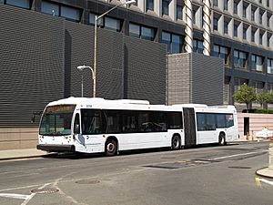 MTA New York City Bus Nova LFX demonstrator 0059