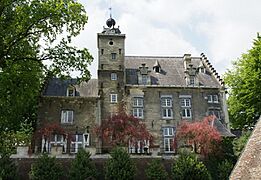 Maastricht - rijksmonument 27963 - Huis de Torentjes - Lage Kanaaldijk 63 20100515