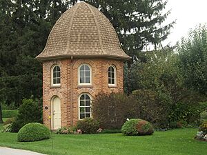 Peacock House other side