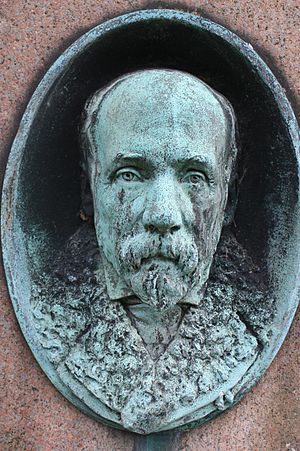 Portrait bust of John Anderson on his grave, Dean Cemetery