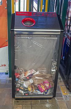 Transparent garbage bins at Central station