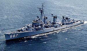 USS Uhlmann (DD-687) underway at sea, in the 1960s.jpg