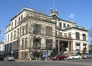 1.20.10HobokenCityHallByLuigiNovi