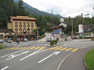 6140 - Innertkirchen - Hof-Sustenstrasse at Äppigenstrasse-Grimselstrasse