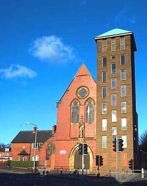 Beeston, Leeds, St Anthony of Padua Roman Catholic Church - geograph.org.uk - 228037