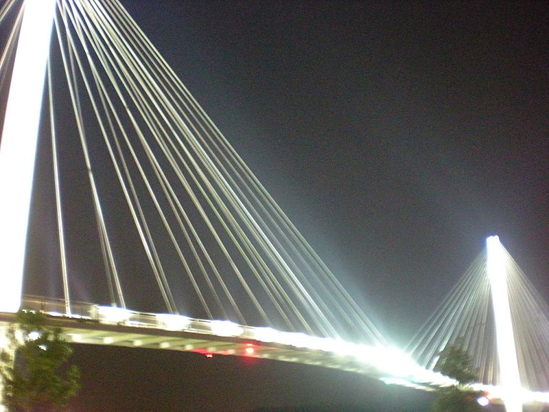 Bob Kerrery Pedestrian Bridge