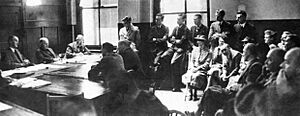 Britain's Home Front 1939 - 1945- Conscientious Objectors HU62359