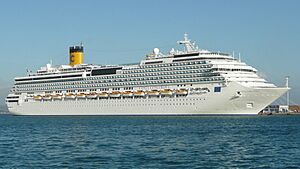 Costa Concordia (2213536356) (cropped).jpg