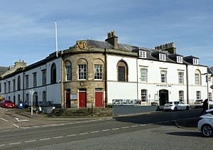 Cullen Town Hall and Seafield Arms Hotel (geograph 6287384)
