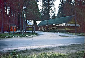 Ducey's Bass Lake Lodge in the 1950s