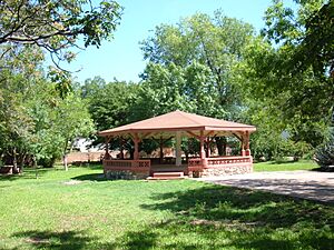 Gazebo El Presdio Parque La Luz New Mexico