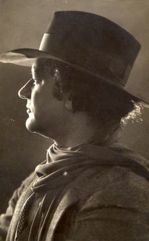 Jacob Epstein photo by George Charles Beresford 1924.jpg