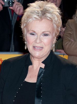 Julie Walters Facts for Kids