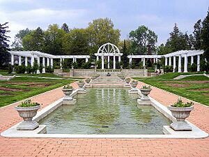 Lakeside Rose Garden